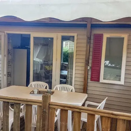 Mobilhome 3 Ch Climatise A La Palmyre Les Mathes
